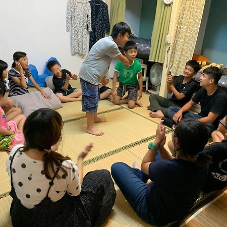 鳳山79背包客 Fengshan No 79 Backpacker Kaohsiung Habitación foto