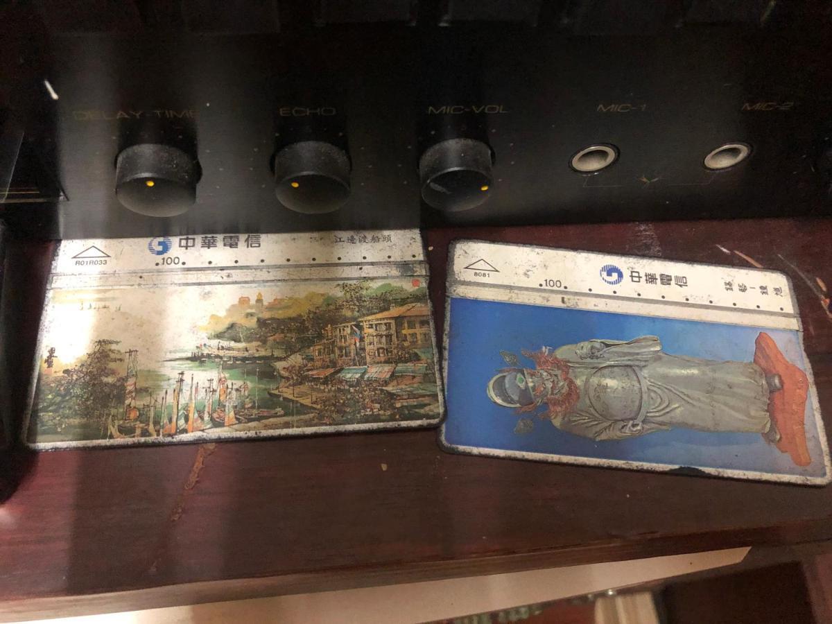 鳳山79背包客 Fengshan No 79 Backpacker Kaohsiung Exterior foto